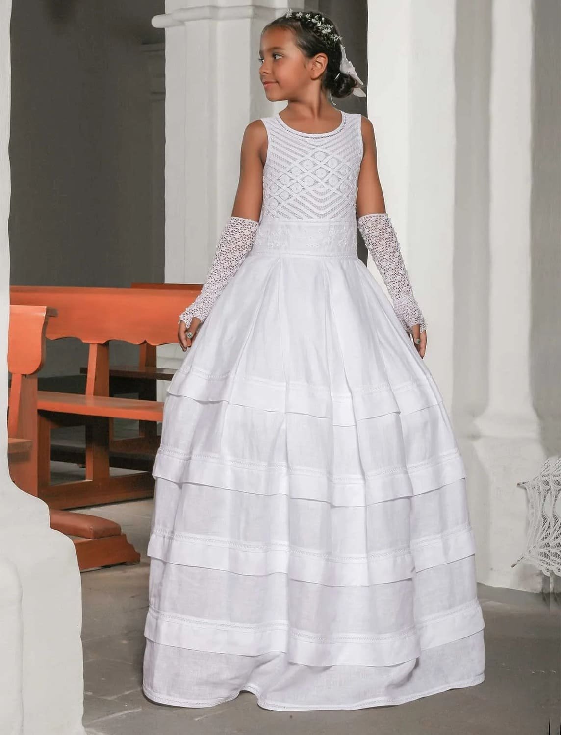 Vestido Primera Comunión con Tejido en Arañas y Sesgos 1 Vestido Primera Comunión con Tejido en Arañas y Sesgos