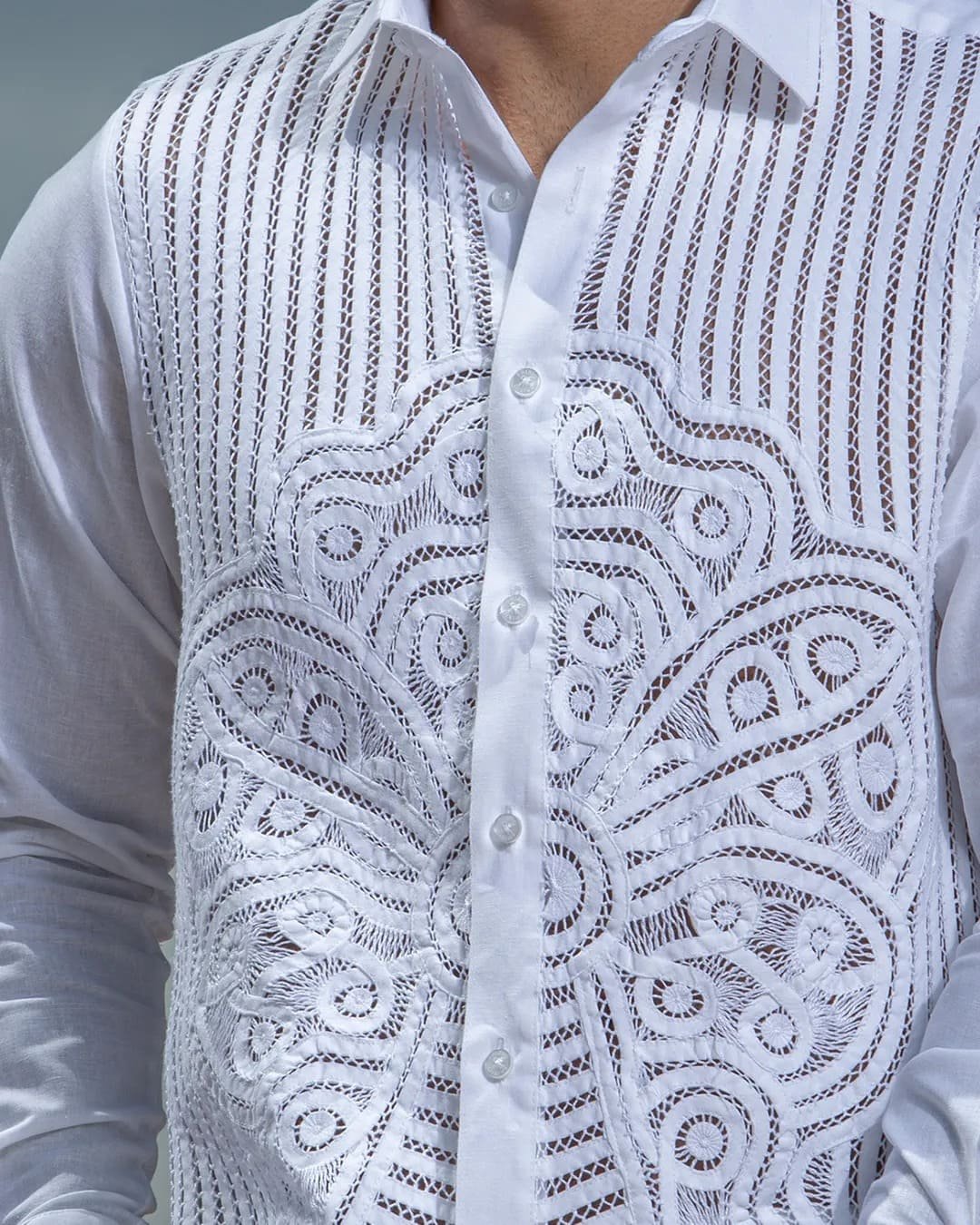 Camisa y Guayabera Artesanal Manga Larga en Sesgos 2 Camisa y Guayabera Artesanal Manga Larga en Sesgos - Imagen 2