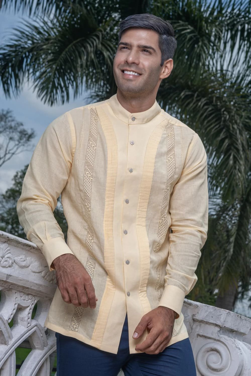 Camisa Guayabera Amarilla Manga Larga - Colección 2024 La Vida en Guayabera 1 Camisa Guayabera Amarilla Manga Larga - Colección 2024 La Vida en Guayabera