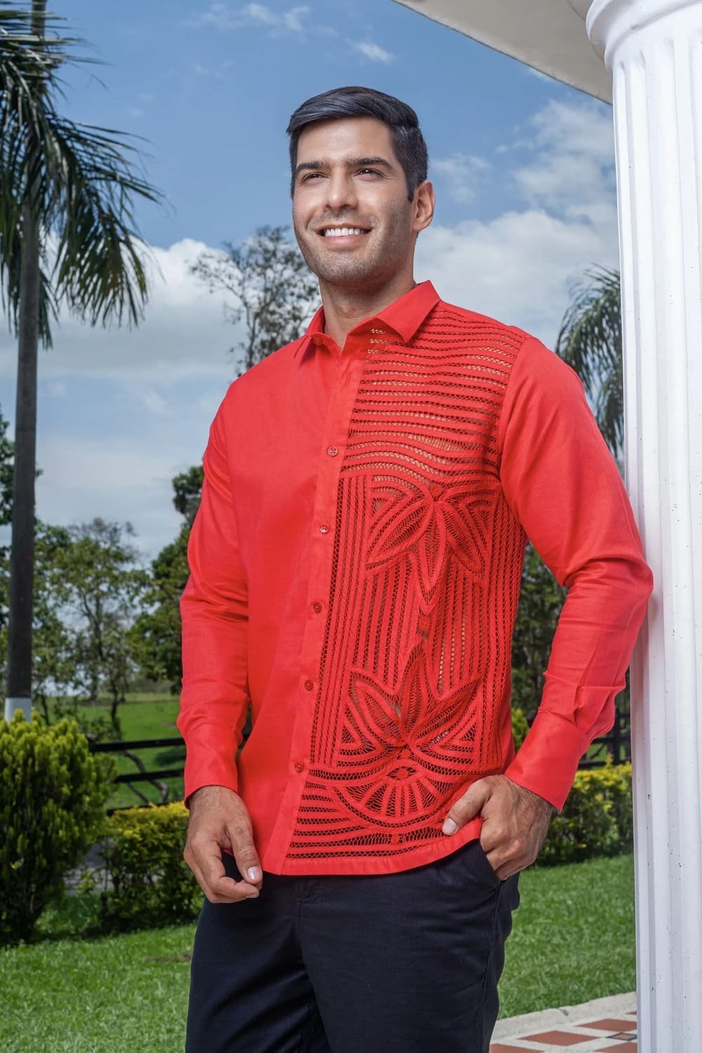 Camisa Guayabera Roja Manga Larga - Colección 2024 La Vida en Guayabera 2 Camisa Guayabera Roja Manga Larga - Colección 2024 La Vida en Guayabera - Imagen 2