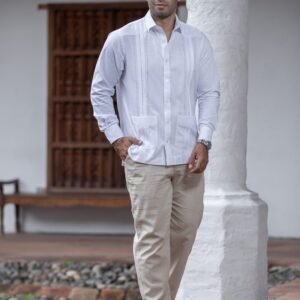 Camisa Guayabera Blanca Moderna de Lino y Algodón