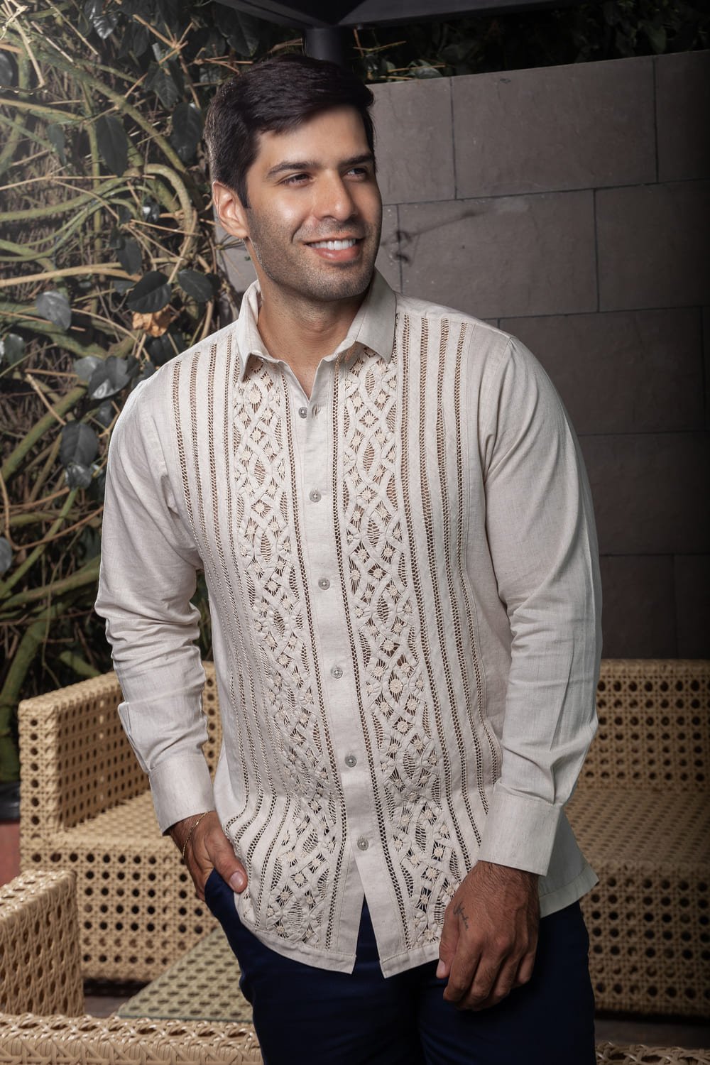 Camisa de Lino y Algodon Beige para Eventos Especiales 2 camisa de lino y algodon beige para eventos especiales