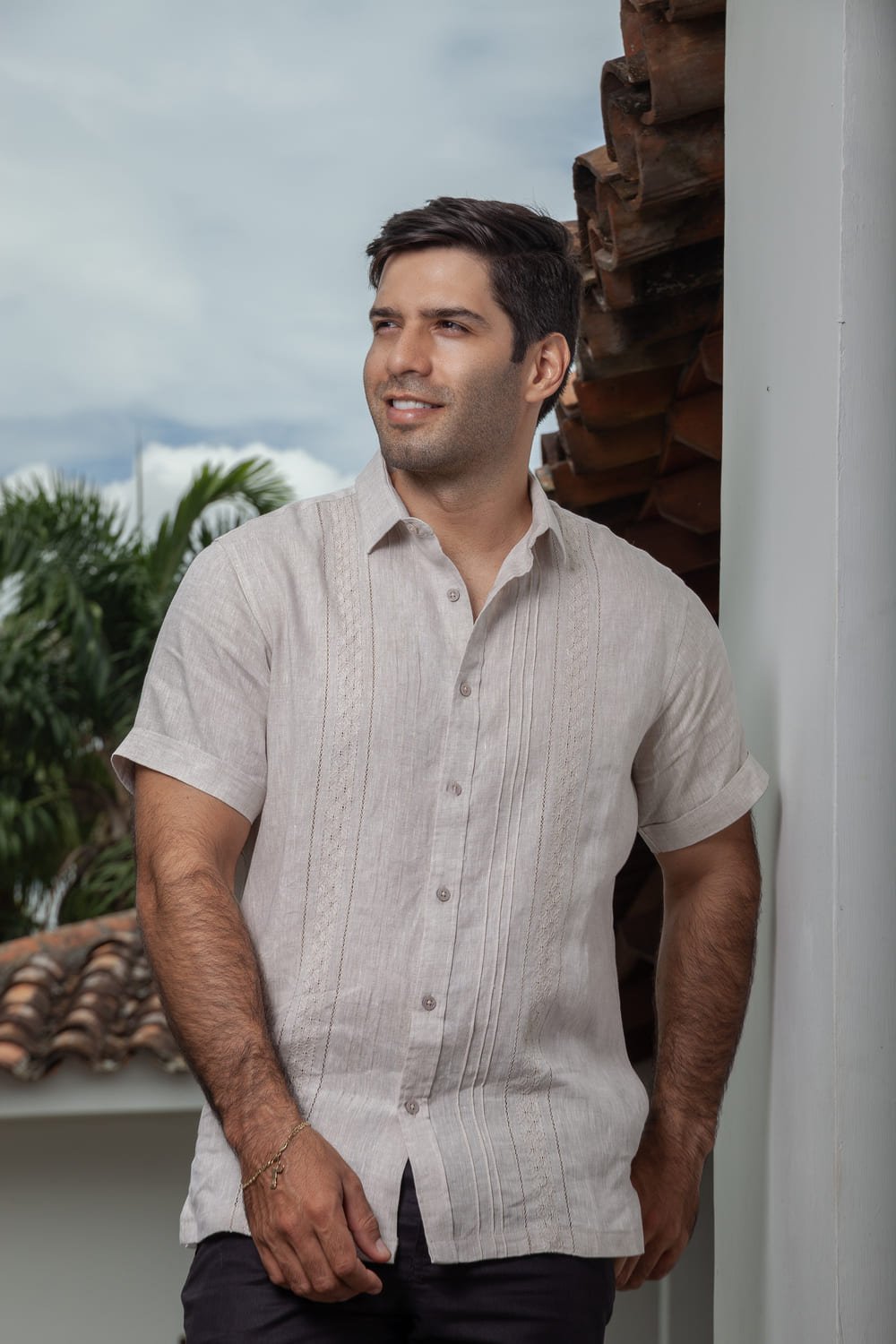 Guayabera Colombiana Elegante Manga Corta Cuello Angel 5 Guayabera Colombiana Elegante