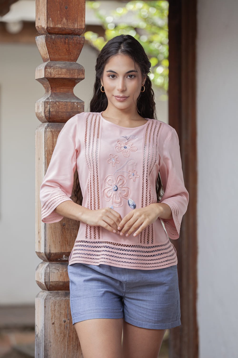 Blusa Bordada en Canali Palo Rosa Flor Serena 3 Blusa Bordada en Canali Palo Rosa Flor Serena - Imagen 3