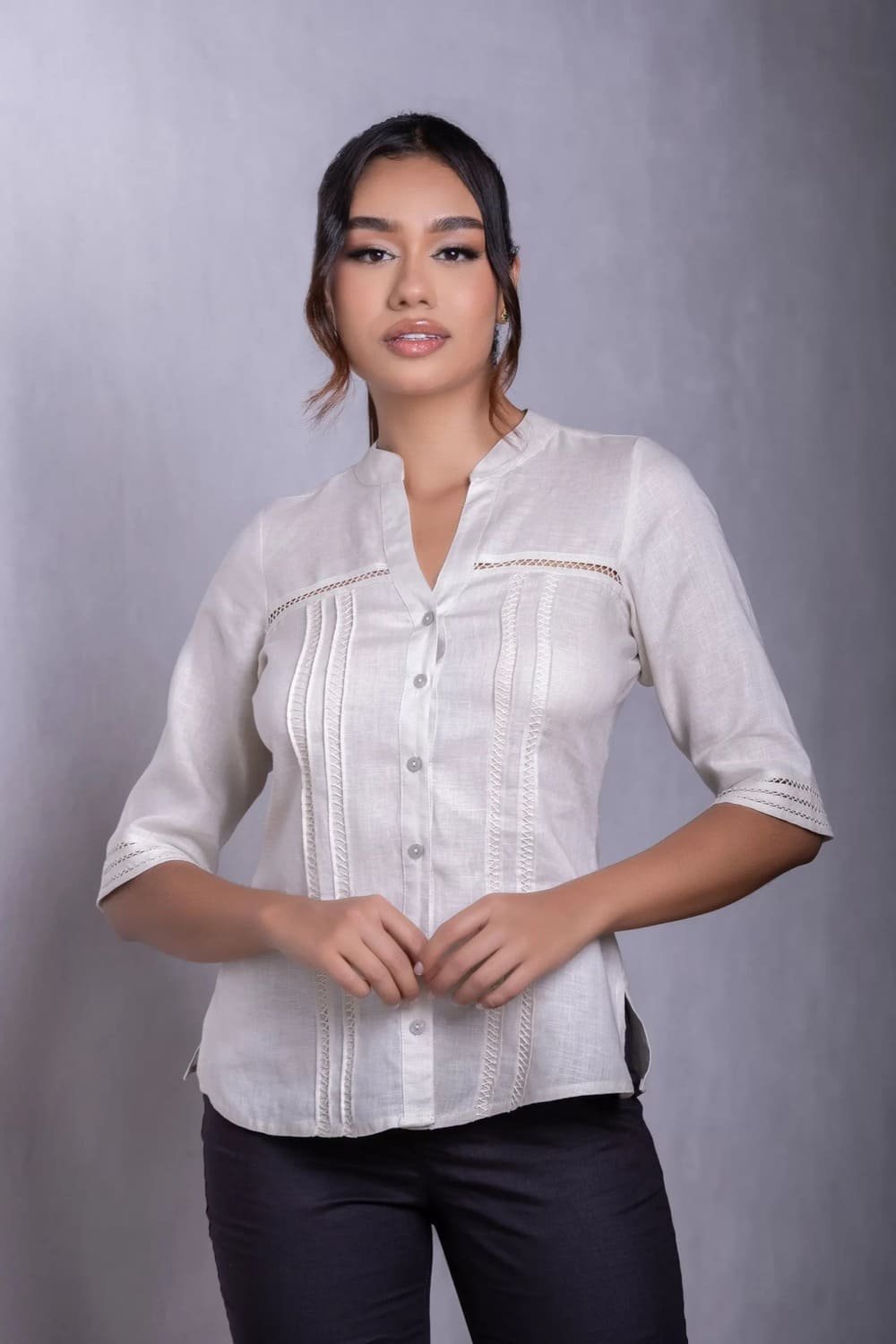 Blusa Beige de Lino - Amanecer Sereno - Herencia del SOL - Nueva Coleccion 2024 1 Blusa Beige de Lino - Amanecer Sereno - Herencia del SOL - Nueva Coleccion 2024